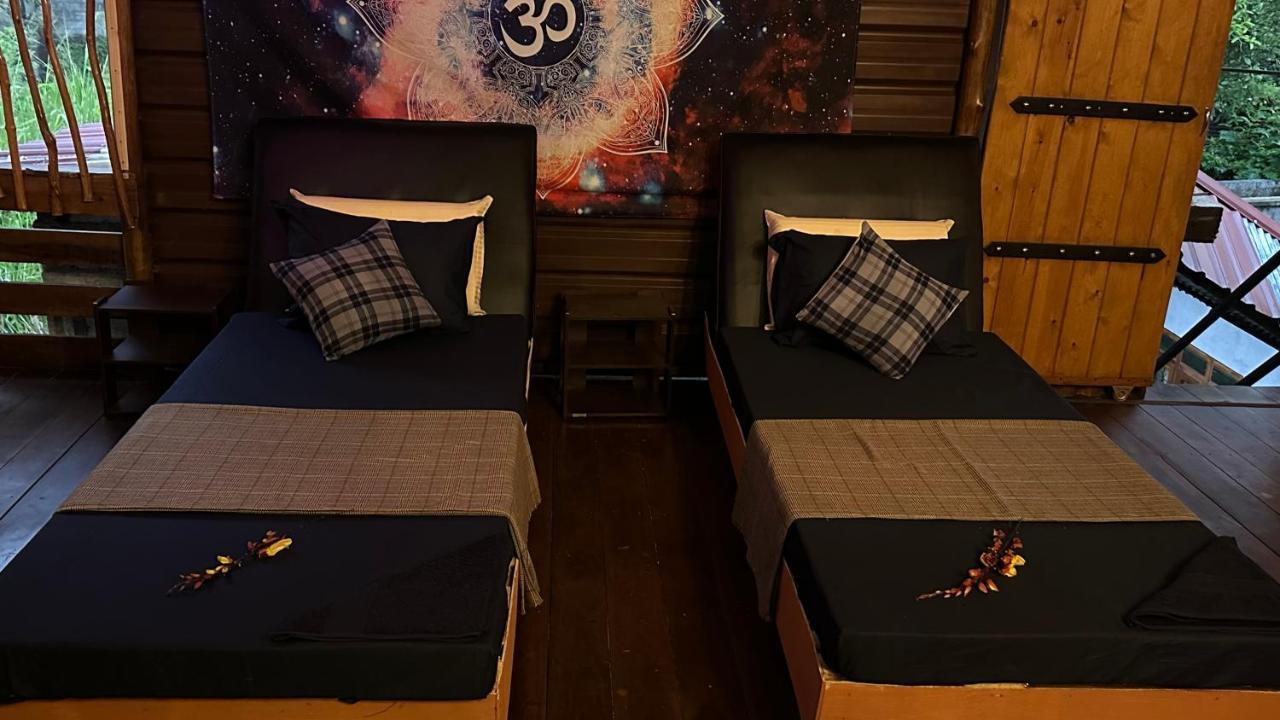 A Lounge Hostel And Cafe 엘라 외부 사진