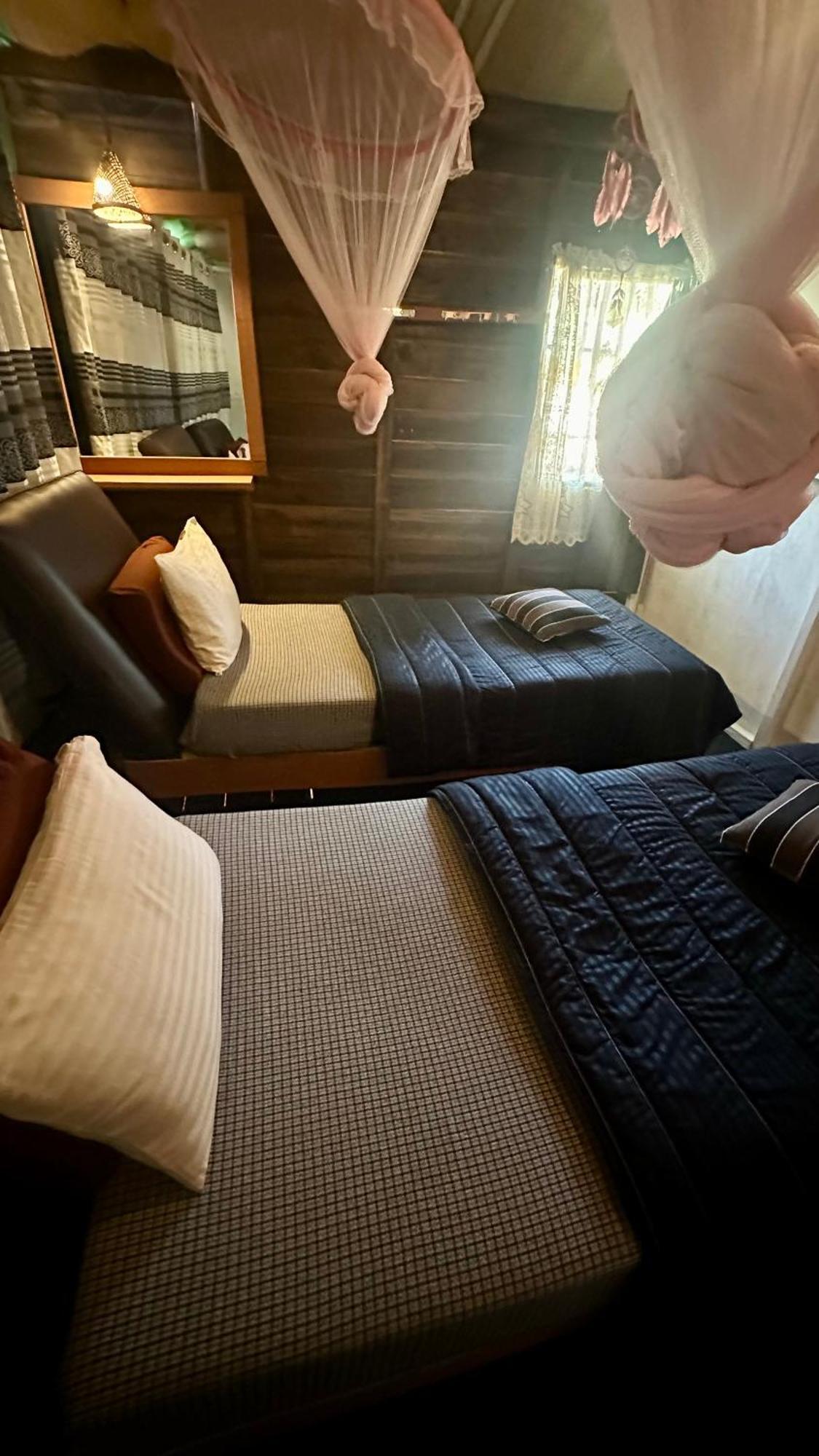 A Lounge Hostel And Cafe 엘라 외부 사진