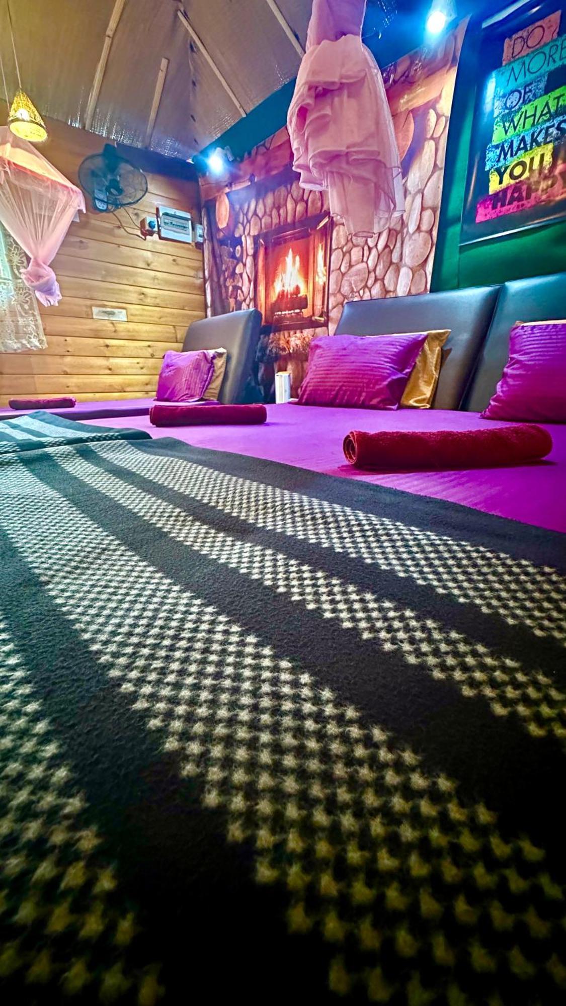 A Lounge Hostel And Cafe 엘라 외부 사진