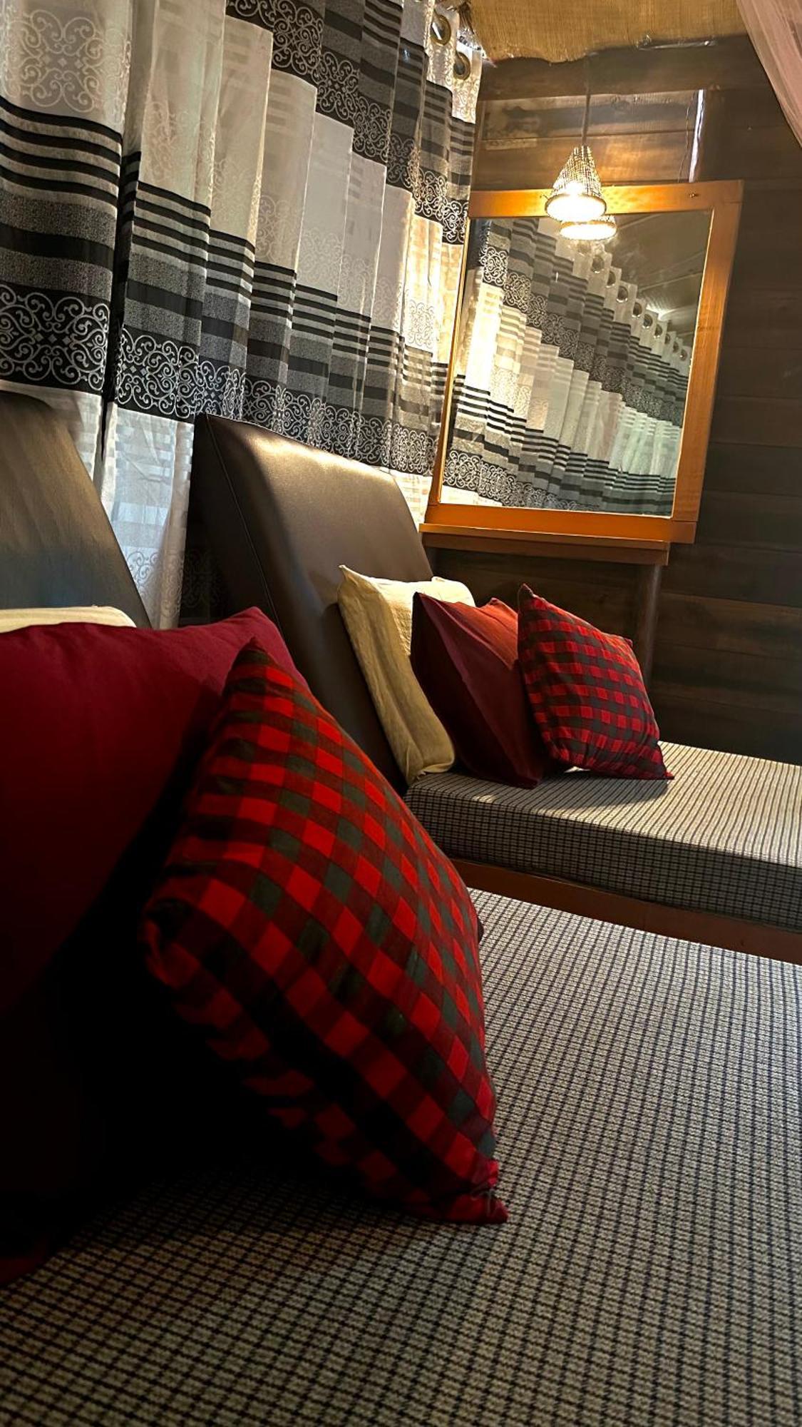 A Lounge Hostel And Cafe 엘라 외부 사진